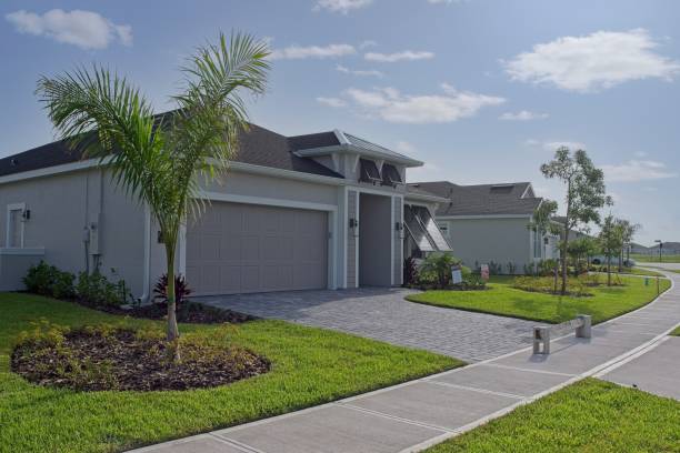  Marinette, WI Driveway Pavers Pros